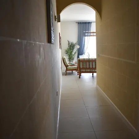 Seaview 2-bedroom In Xlendi