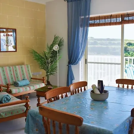 Seaview 2-bedroom In 公寓 *